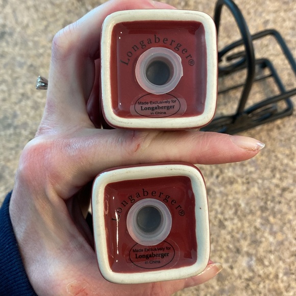 Longaberger Paprika Salt & Pepper Shakers & Black Wrought Iron Holder Caddy - Picture 9 of 17